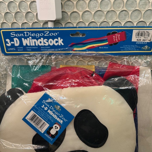 Vintage 1997 San Diego Zoo Panda Bear 3-D Wind Sock - Picture 6 of 6